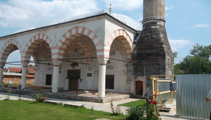 Hadum_Mosque_in_Gjakova_Kosovo_1